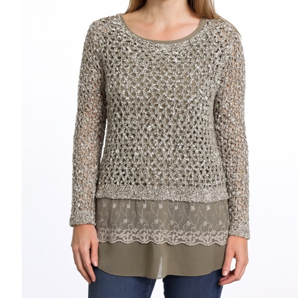 John Fashion brand beige layered open knit topo blouse flowy bottom SZ SM - Picture 1 of 11